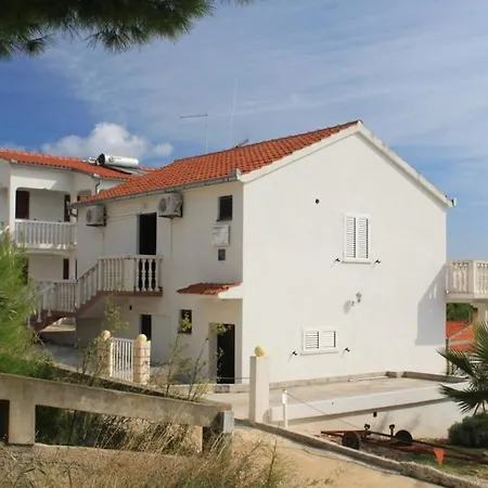 With A Parking Space Rukavac, - 8838 *